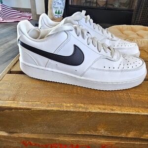 Nike vision low